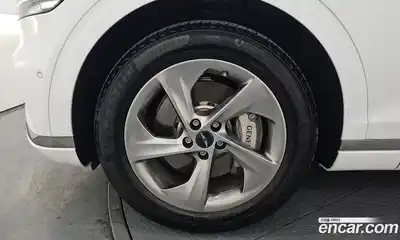 Genesis GV70 2024 2.5 Автомат в Москве № 817219, миниатюра 5