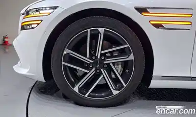 Genesis G80 2024 2.5 Автомат в Москве № 817229, миниатюра 5