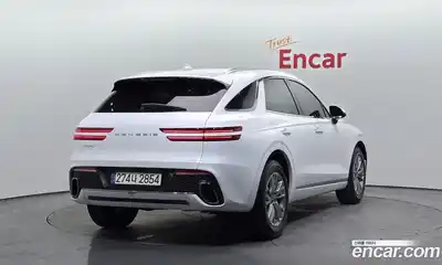 Genesis GV70 2022 2.5 Автомат в Москве № 817275, миниатюра 2