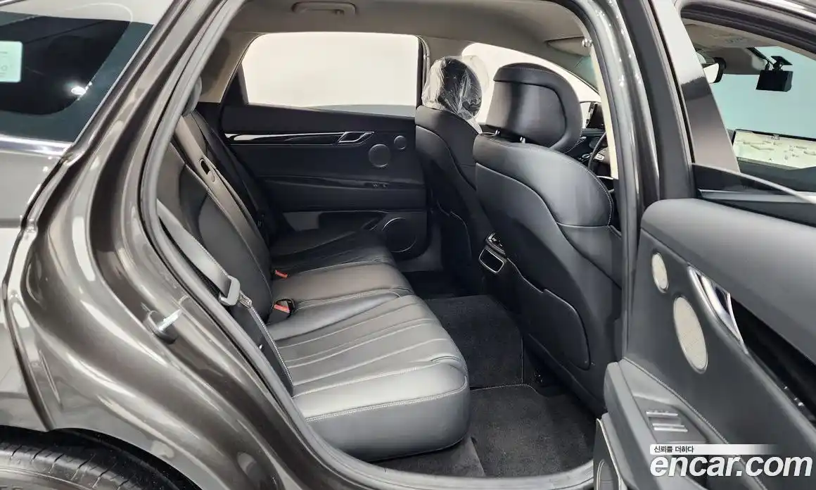 Genesis G80 2022 2.5 Автомат в Москве № 817321, фото 12