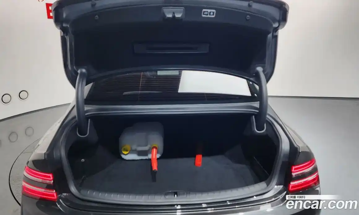 Genesis G80 2022 2.5 Автомат в Москве № 817321, фото 20