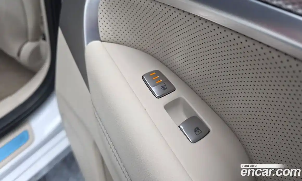 Genesis G70 2022 2.0 Автомат в Москве № 817360, фото 18