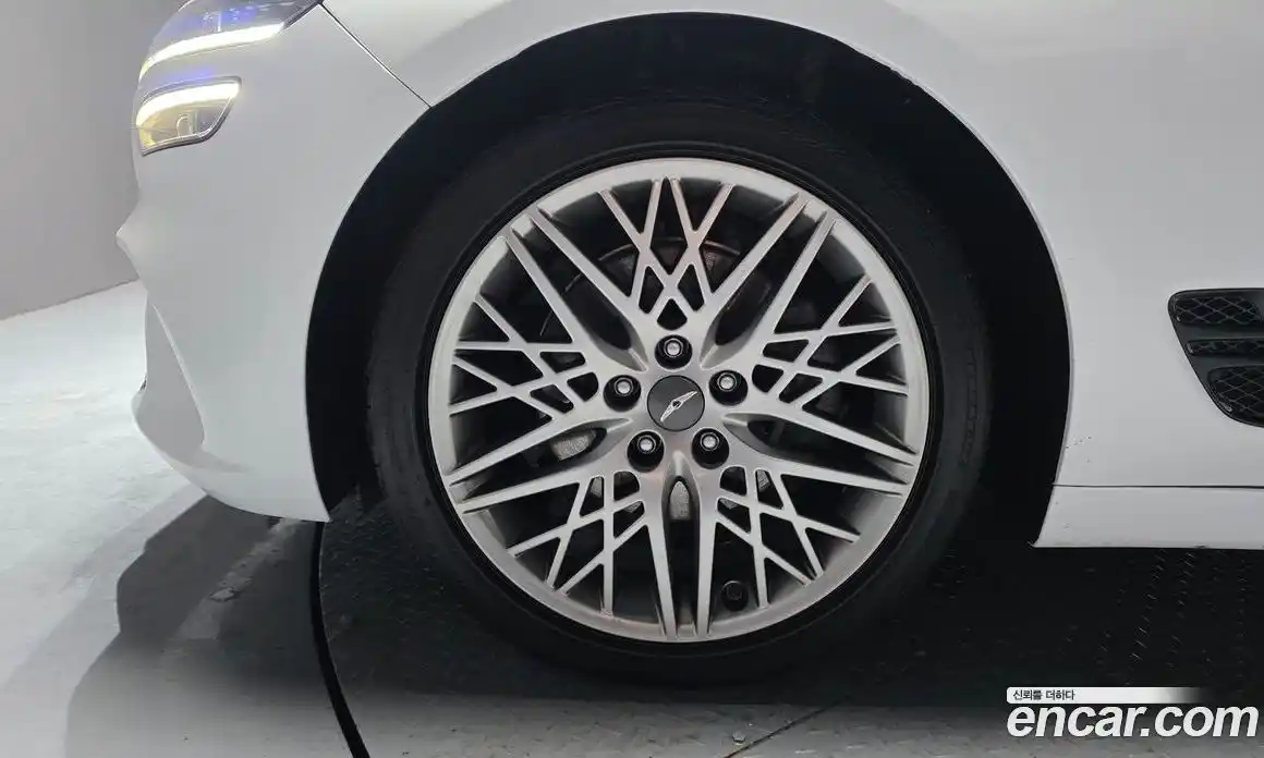 Genesis G70 2022 2.0 Автомат в Москве № 817360, фото 5