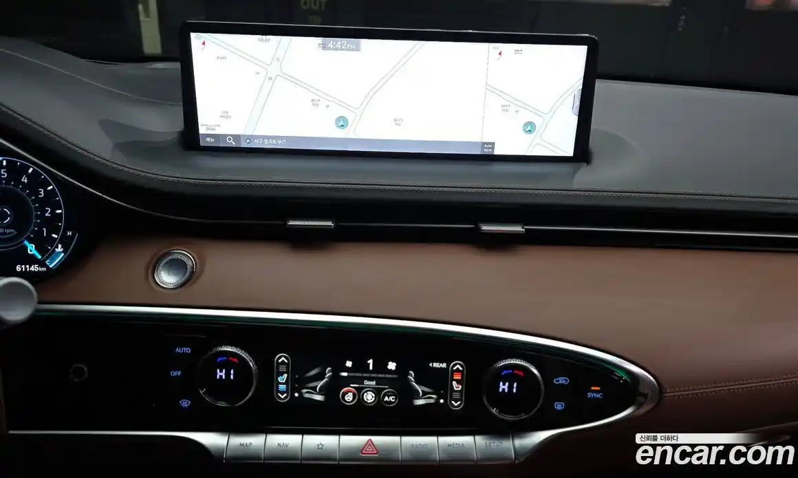 Genesis GV70 2022 2.5 Автомат в Москве № 817372, фото 14