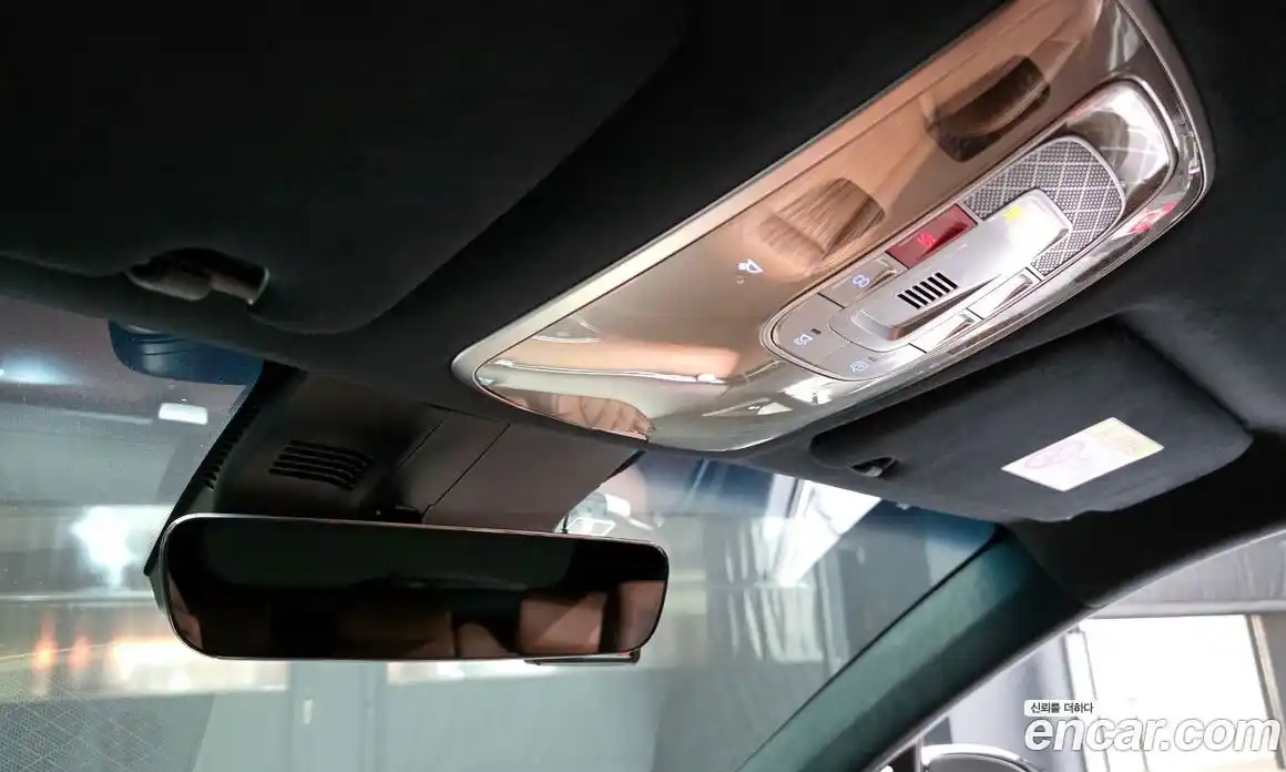 Genesis GV70 2022 2.5 Автомат в Москве № 817372, фото 17