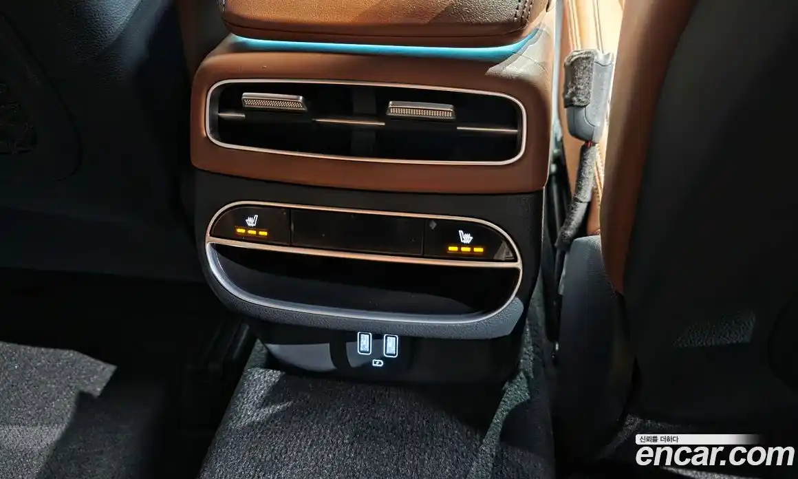 Genesis GV70 2022 2.5 Автомат в Москве № 817372, фото 19