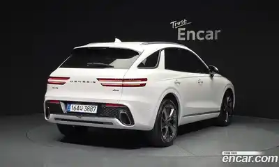 Genesis GV70 2022 2.5 Автомат в Москве № 817372, миниатюра 2