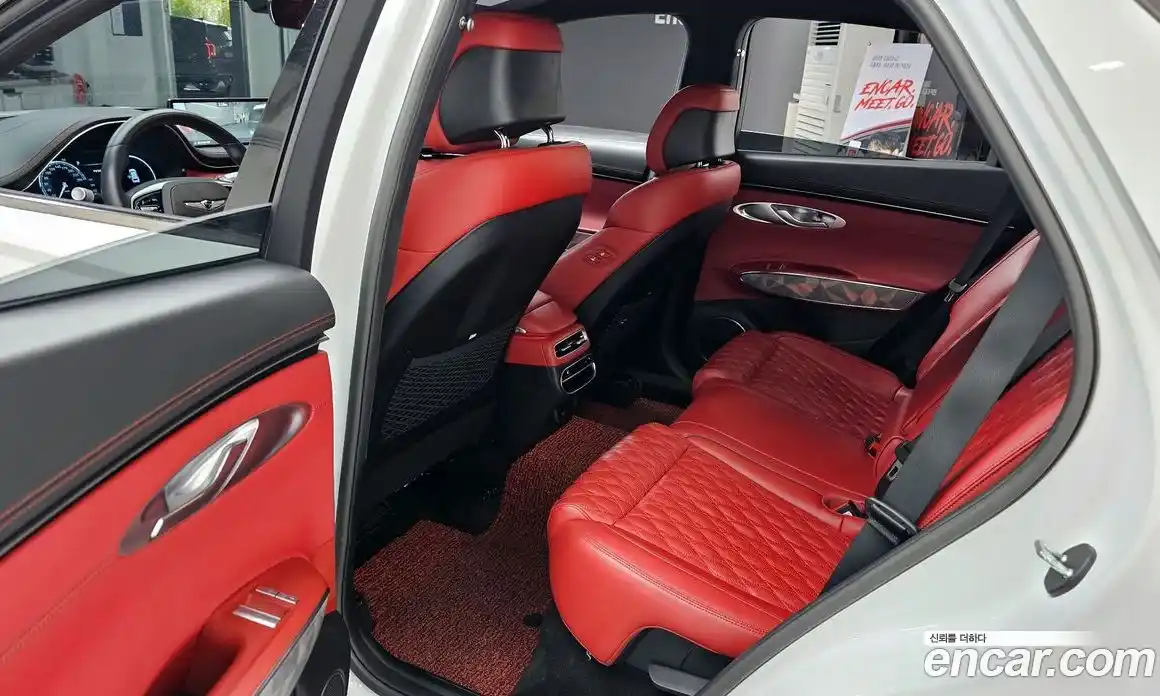 Genesis GV70 2021 2.5 Автомат в Москве № 817387, фото 11