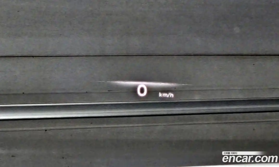 Genesis GV70 2021 2.5 Автомат в Москве № 817387, фото 16