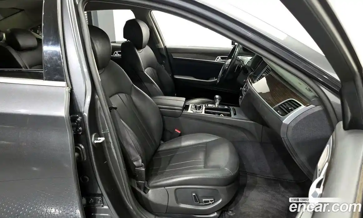 Genesis G80 2018 3.3 Автомат в Москве № 817418, фото 11