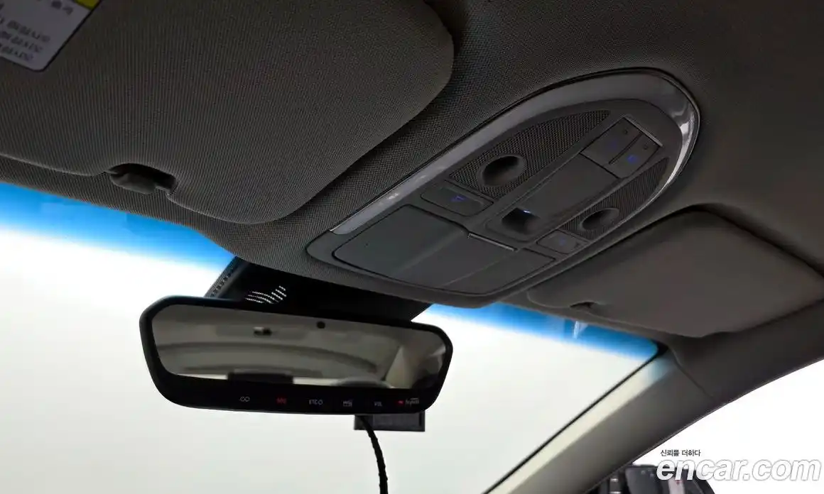 Genesis G80 2018 3.3 Автомат в Москве № 817418, фото 18