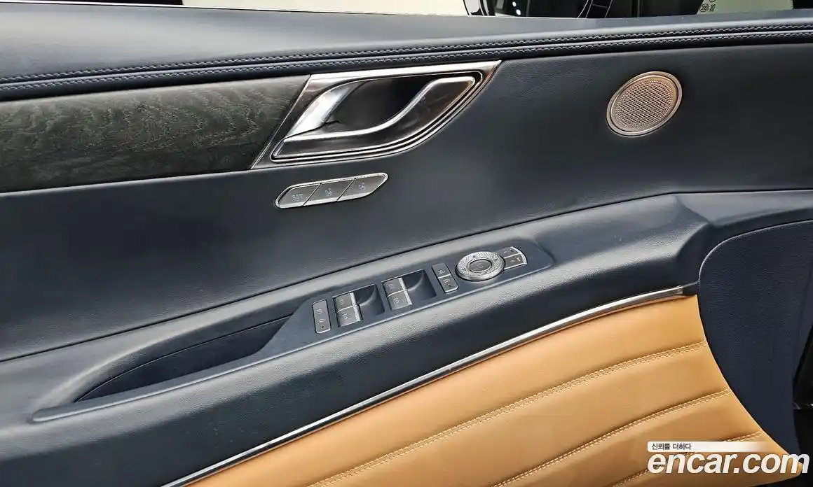 Genesis GV80 2023 2.5 Автомат в Москве № 817421, фото 19