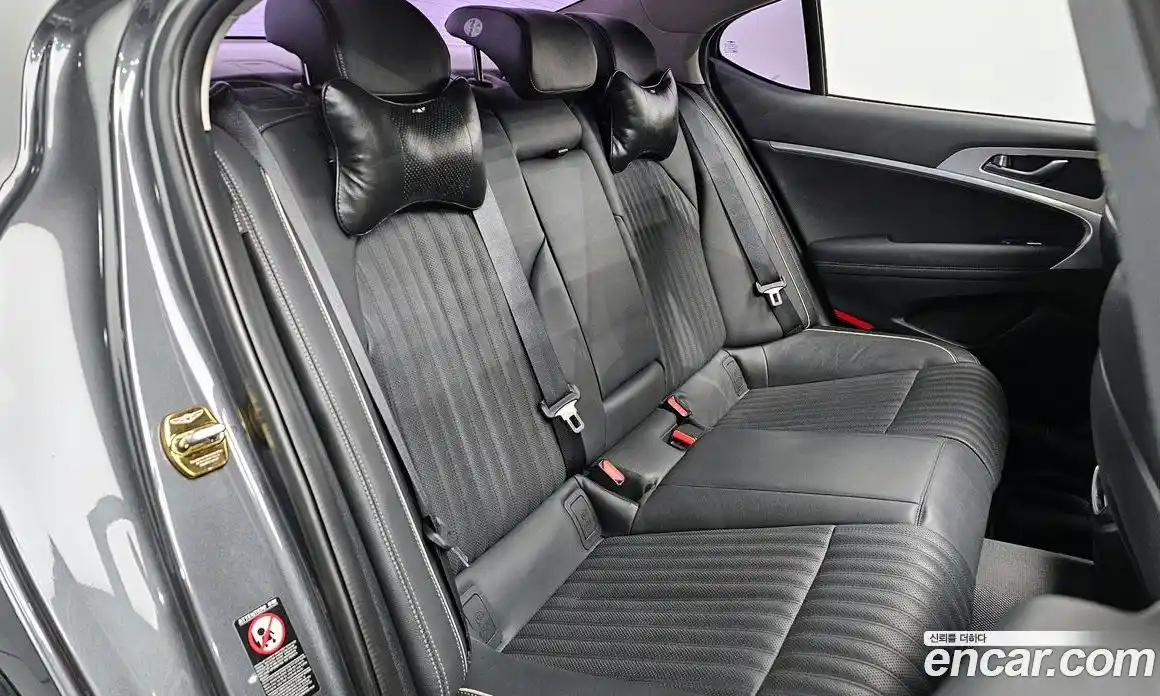 Genesis G70 2017 2.0 Автомат в Москве № 817523, фото 12