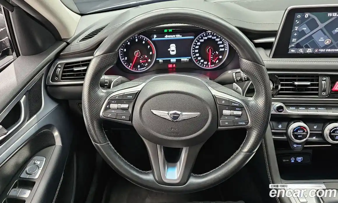 Genesis G70 2017 2.0 Автомат в Москве № 817523, фото 13