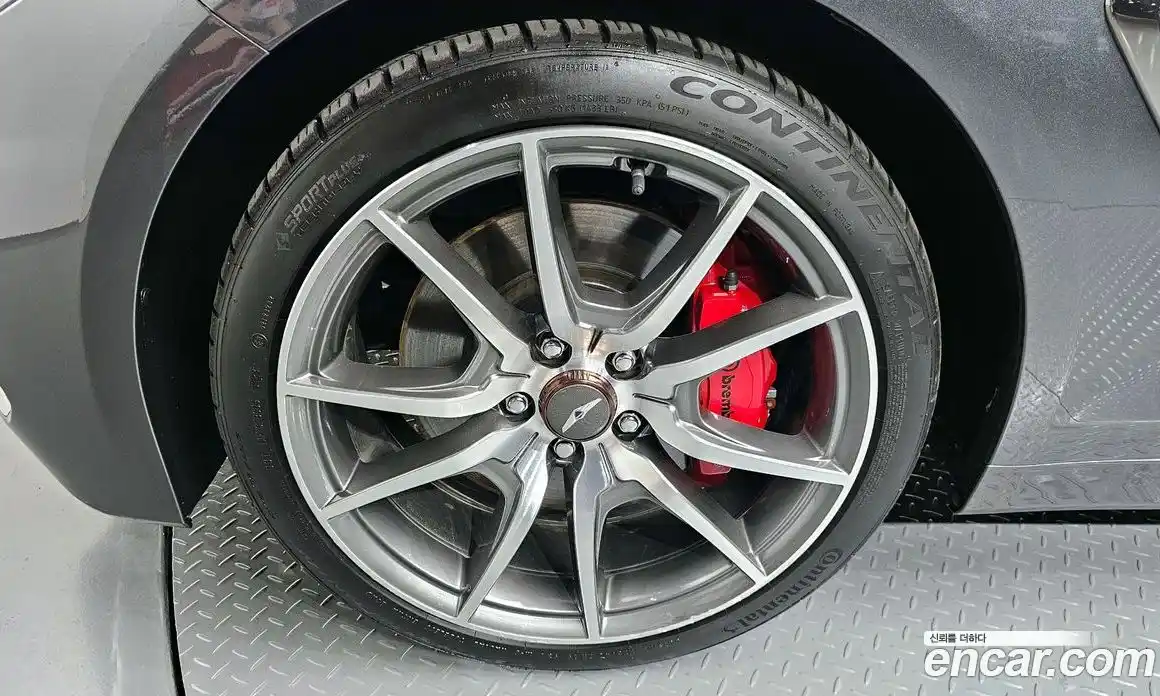 Genesis G70 2017 2.0 Автомат в Москве № 817523, фото 5