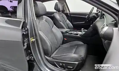 Genesis G70 2017 2.0 Автомат в Москве № 817523, миниатюра 10