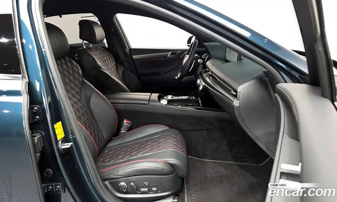 Genesis G80 2022 2.5 Автомат в Москве № 817533, фото 11