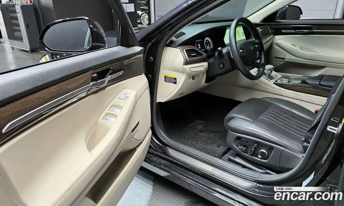 Genesis G90 2019 3.8 Автомат в Москве № 817534, фото 11