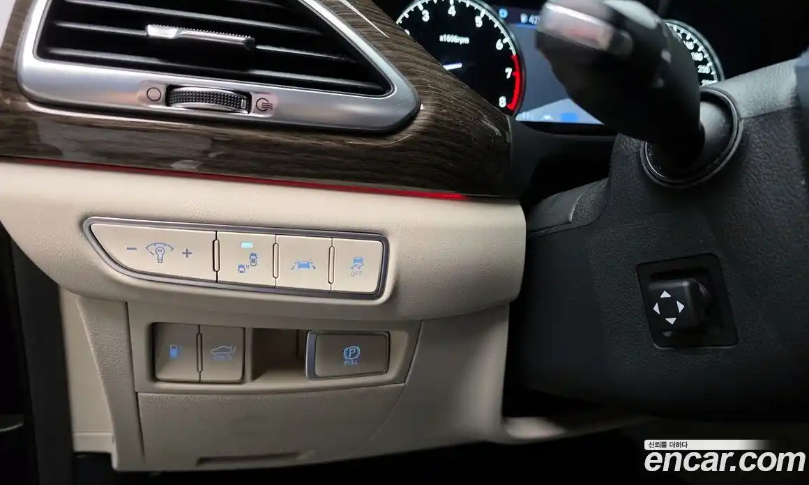 Genesis G90 2019 3.8 Автомат в Москве № 817534, фото 17