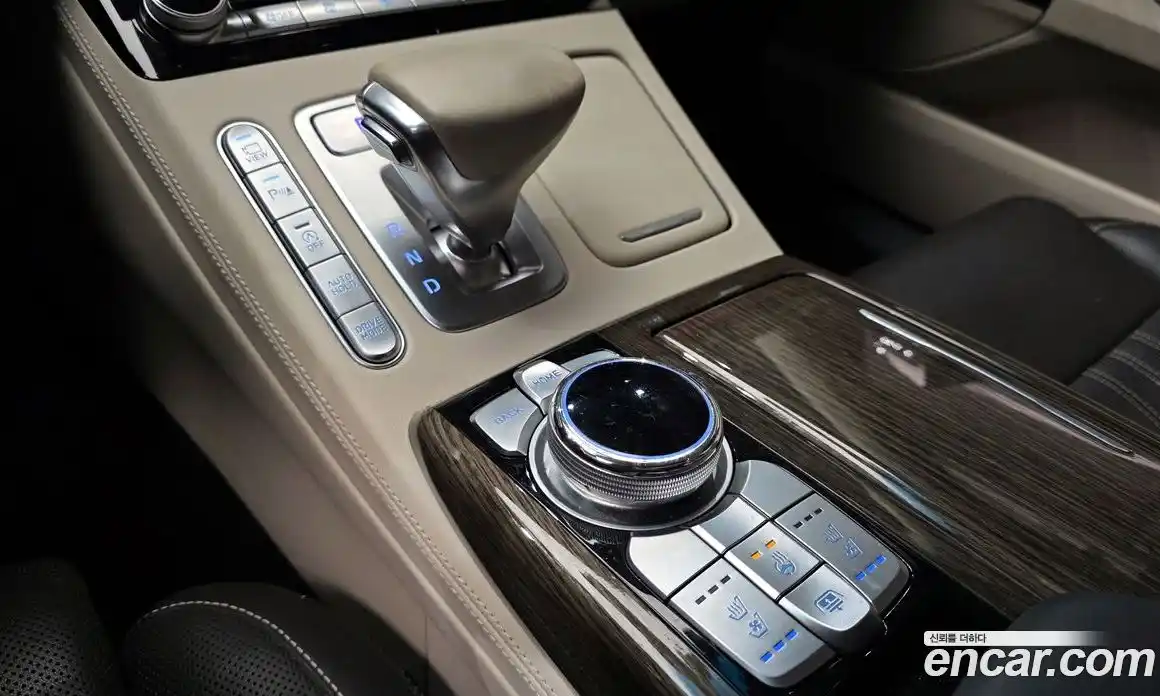 Genesis G90 2019 3.8 Автомат в Москве № 817534, фото 9