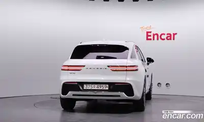 Genesis GV70 2022 2.2 Автомат в Москве № 817601, миниатюра 4