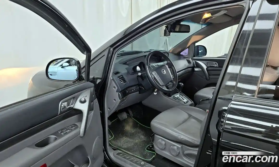 SsangYong Korando 2015 2.0 Автомат в Москве № 818100, фото 10