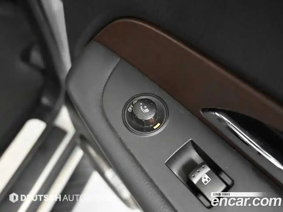 SsangYong Rexton 2015 2.0 Автомат в Москве № 818231, фото 16