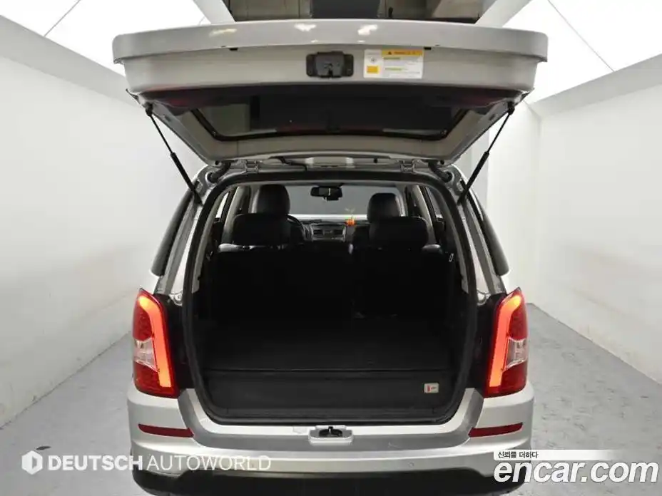 SsangYong Rexton 2015 2.0 Автомат в Москве № 818231, фото 19