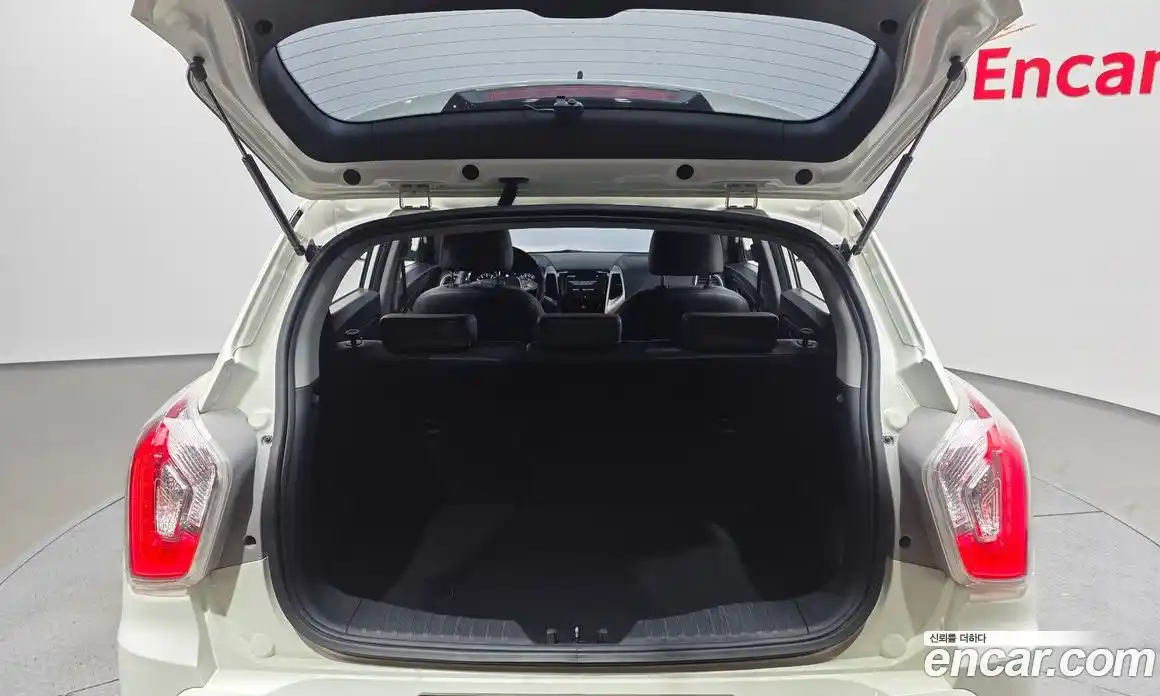 SsangYong TIBOLI 2015 1.6 Автомат в Москве № 818482, фото 20