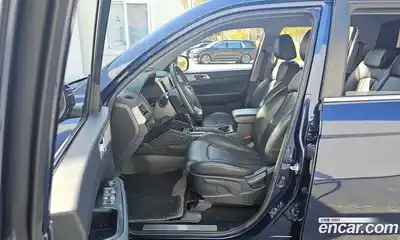 SsangYong Rexton 2018 2.2 Автомат в Москве № 818508, миниатюра 10