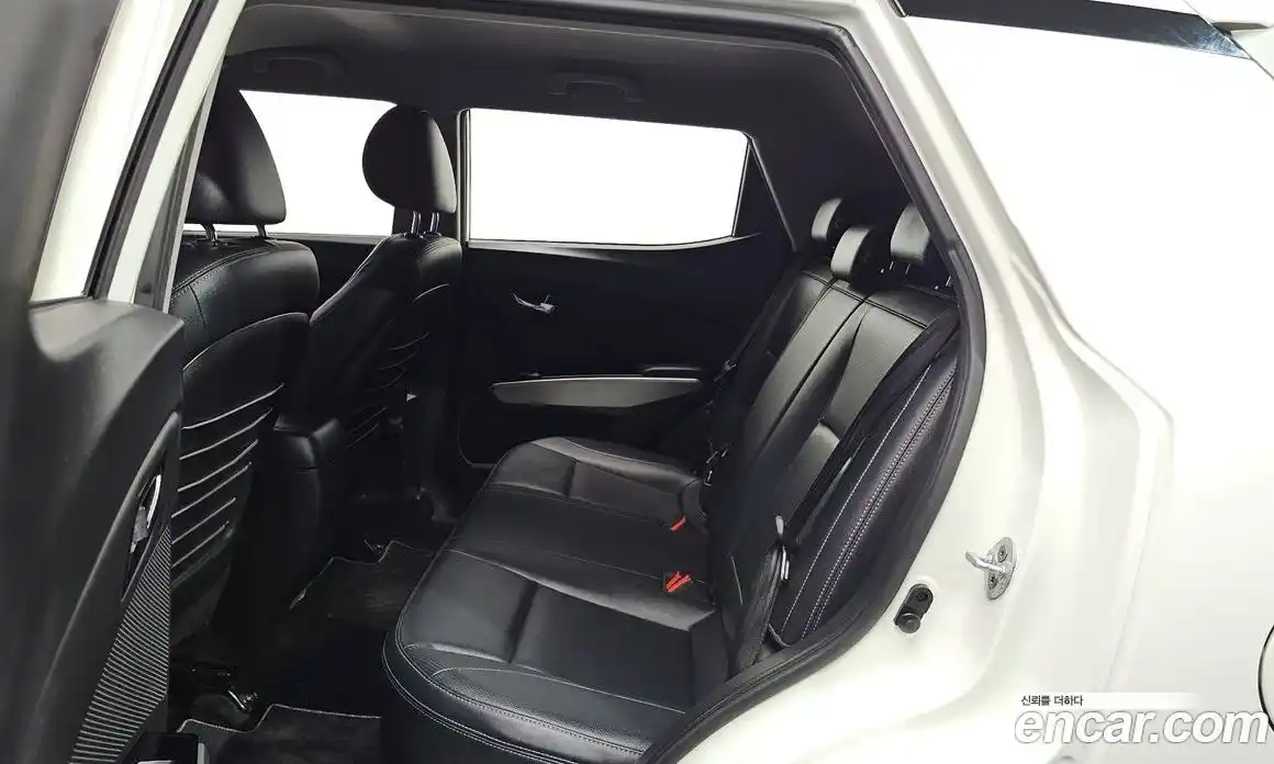 SsangYong TIBOLI 2016 1.6 Автомат в Москве № 818509, фото 11