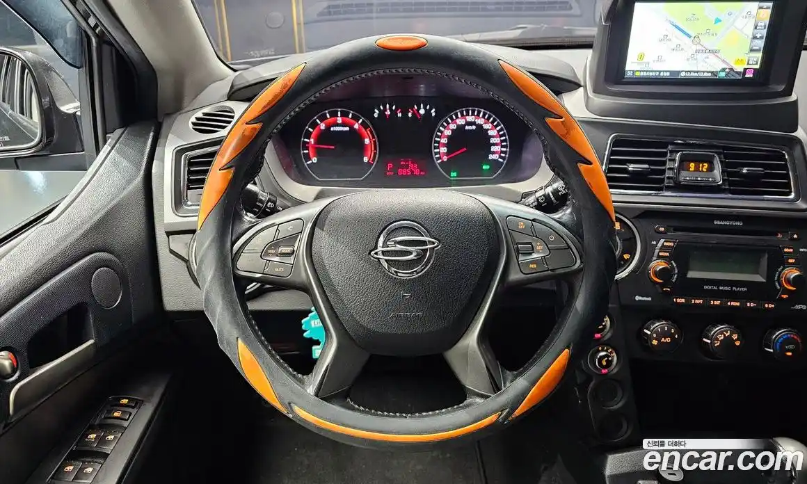 SsangYong Korando 2016 2.2 Автомат в Москве № 818543, фото 13