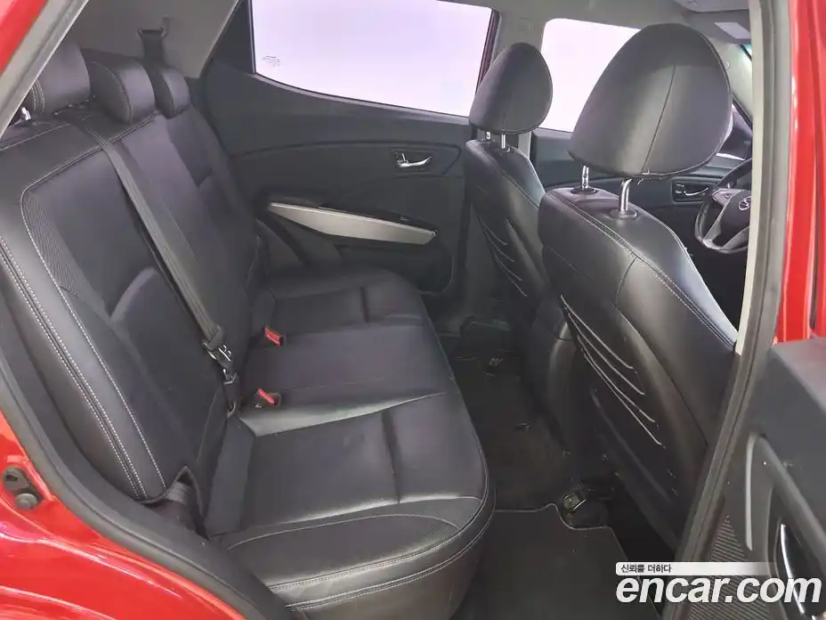 SsangYong TIBOLI 2015 1.6 Автомат в Москве № 818756, фото 12