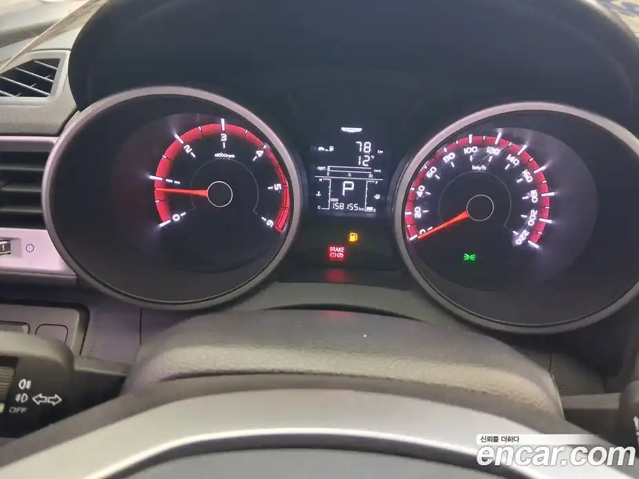 SsangYong TIBOLI 2015 1.6 Автомат в Москве № 818756, фото 9