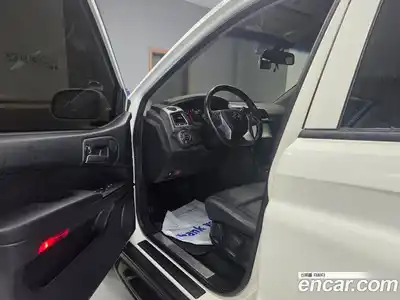 SsangYong Korando 2017 2.2 Автомат в Москве № 818864, миниатюра 10