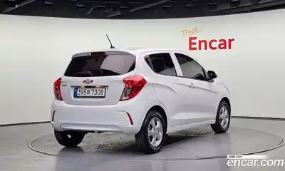 Chevrolet Spark 2022 1.0 Автомат в Москве № 819158, миниатюра 2