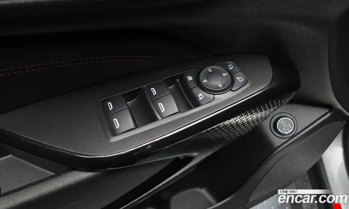 Chevrolet Trax 2023 1.2 Автомат в Москве № 819233, фото 17