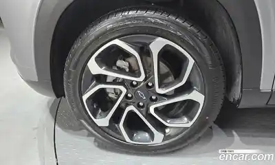 Chevrolet Trax 2023 1.2 Автомат в Москве № 819233, миниатюра 5