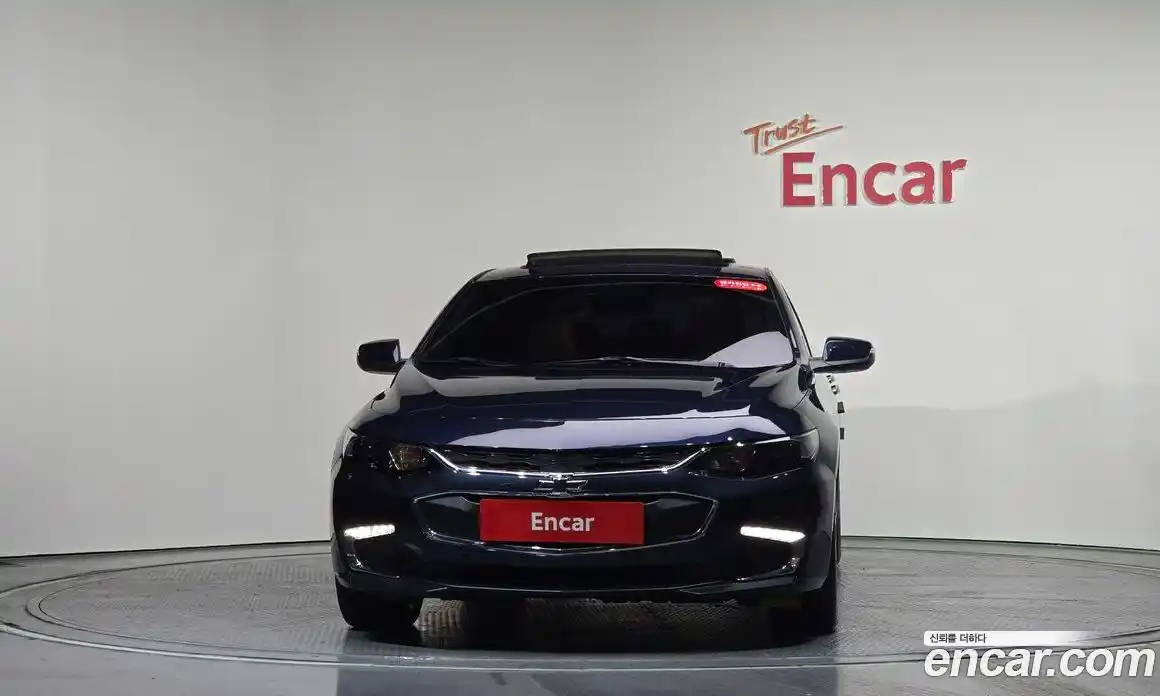 Chevrolet Malibu 2018 2.0 Автомат в Москве № 819497, фото 2