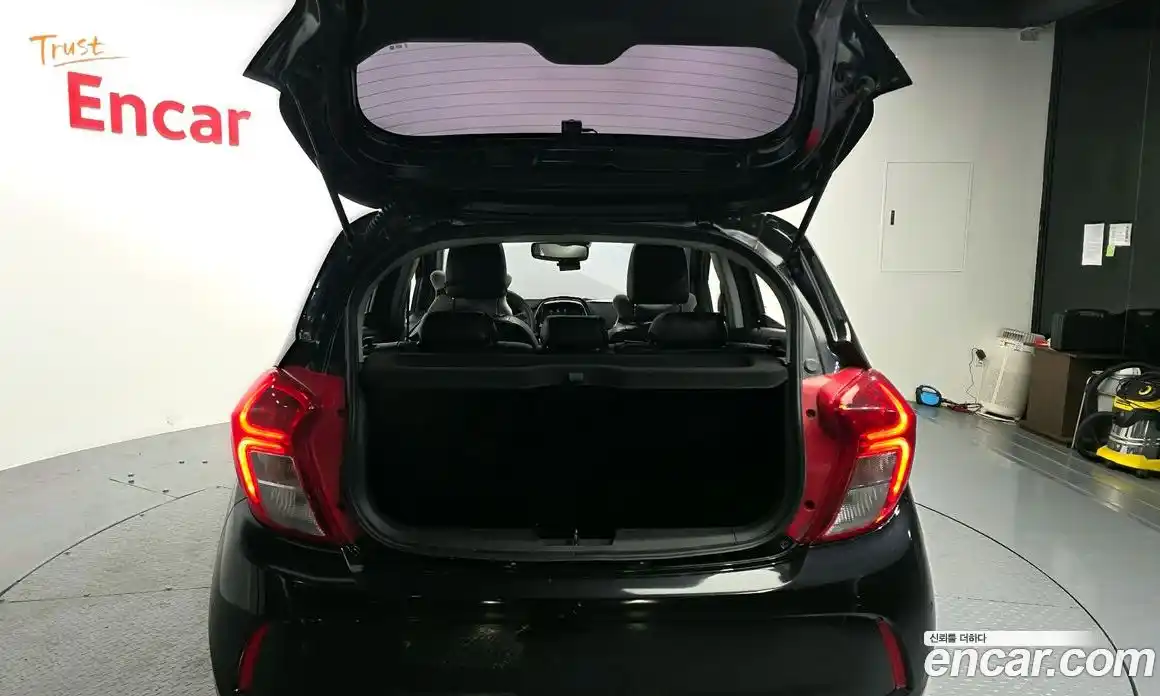 Chevrolet Spark 2016 1.0 Автомат в Москве № 819683, фото 20