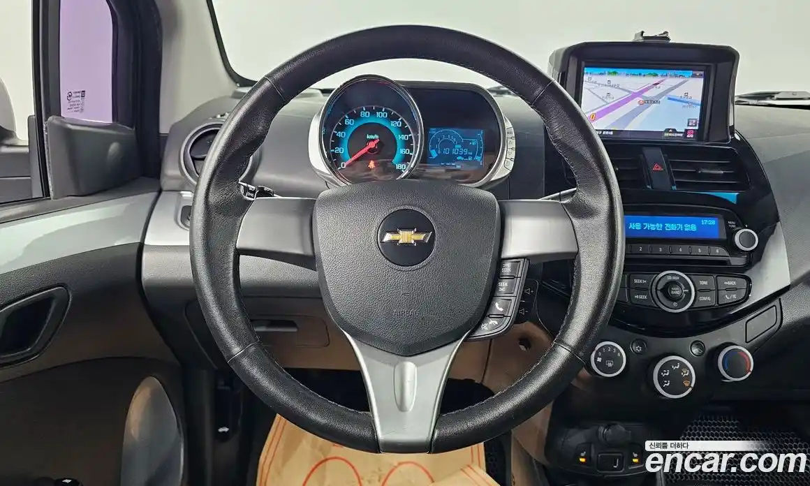 Chevrolet Spark 2013 1.0 гидро в Москве № 819799, фото 15