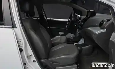 Chevrolet Spark 2015 1.0 гидро в Москве № 819811, миниатюра 11