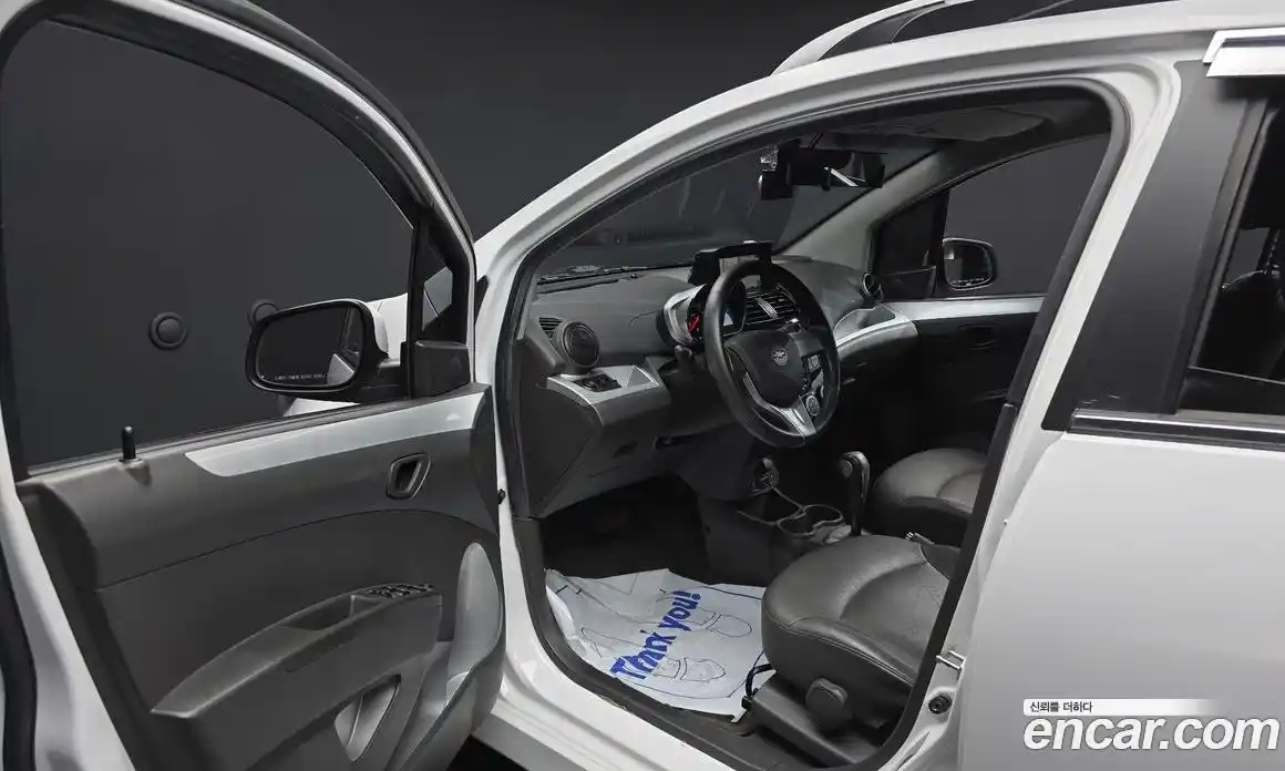 Chevrolet Spark 2015 1.0 гидро в Москве № 819811, фото 10