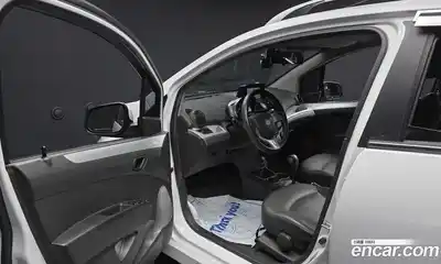 Chevrolet Spark 2015 1.0 гидро в Москве № 819811, миниатюра 10