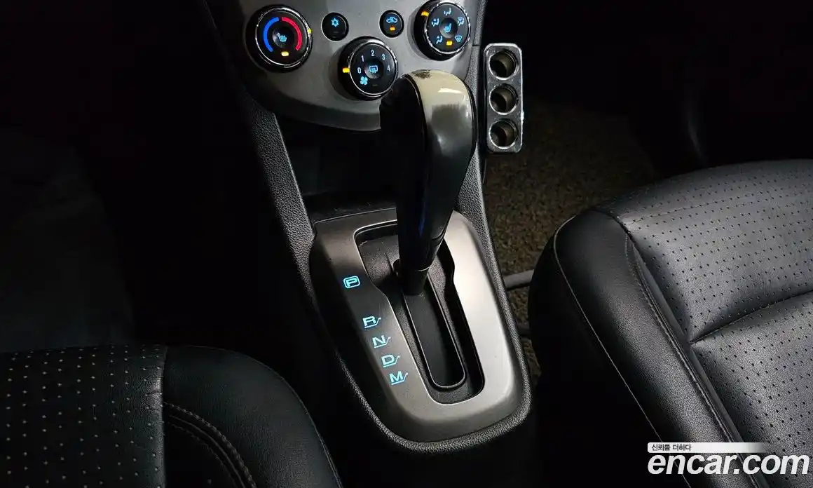 Chevrolet Aveo 2014 1.4 гидро в Москве № 819956, фото 9