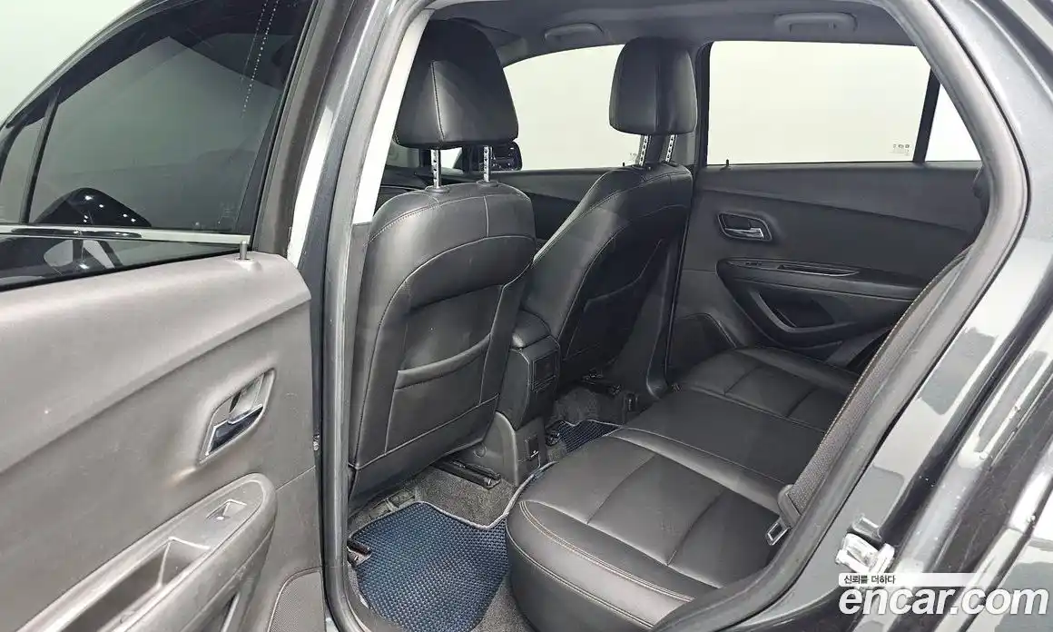 Chevrolet Trax 2017 1.6 гидро в Москве № 819986, фото 11