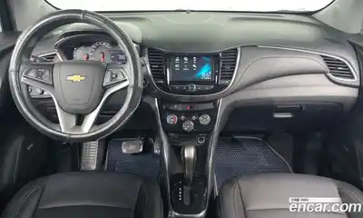 Chevrolet Trax 2017 1.6 гидро в Москве № 819986, миниатюра 7
