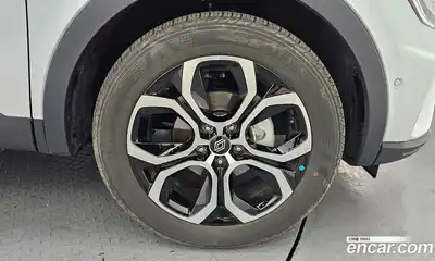 Renault Arkana 2025 1.6 гидро в Москве № 820295, миниатюра 5