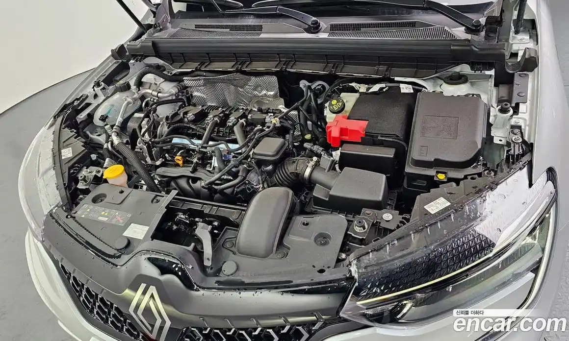 Renault Arkana 2025 1.6 гидро в Москве № 820295, фото 6