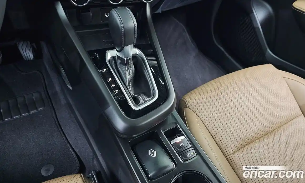Renault Arkana 2025 1.6 гидро в Москве № 820295, фото 9